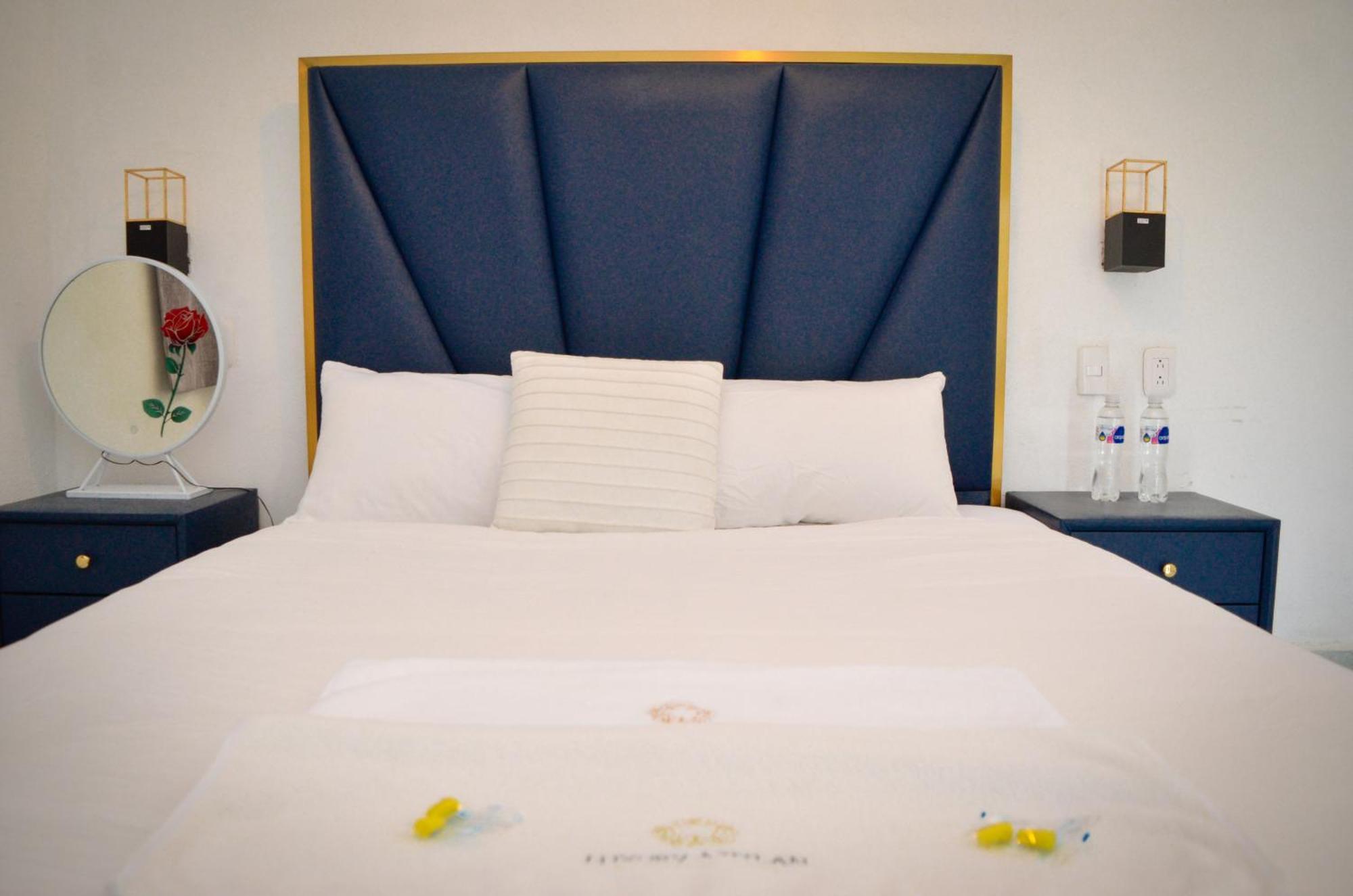 Luxury Atitlan Suites Сан-Педро-Ла-Лагуна Экстерьер фото